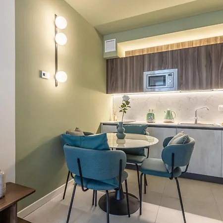 Navigli Charme Urbano Tra Design E Quiete Апартаменты *
