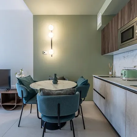 Апартаменты Navigli Charme Urbano Tra Design E Quiete Милан