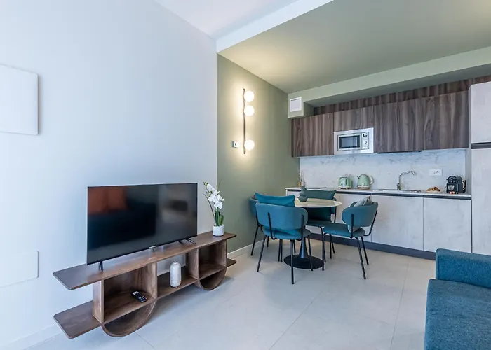 Apartament Navigli Charme Urbano Tra Design E Quiete Mediolan